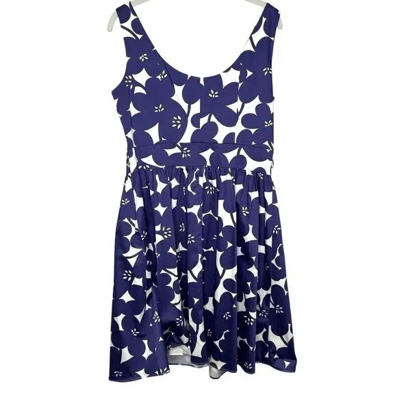 Boden Marilyn Dress 10 Blue Floral Sleeveless Scoop Neck Fit Flare Knee Length - Picture 6 of 9